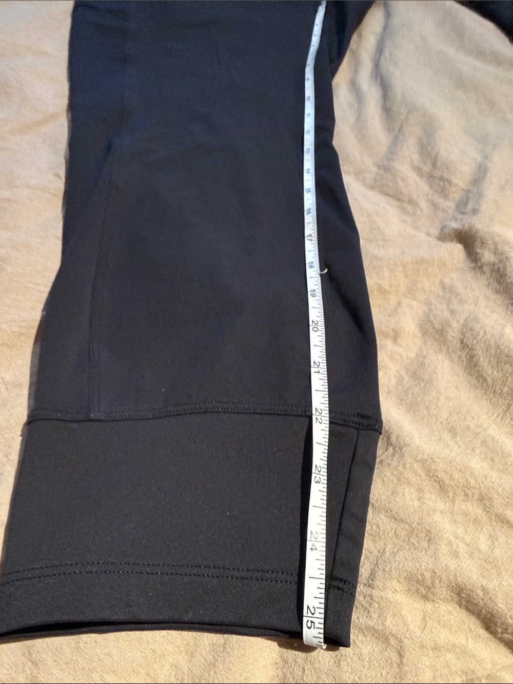 REI Black Capri Leggings with Dual Side Pockets - Picture 7 of 7